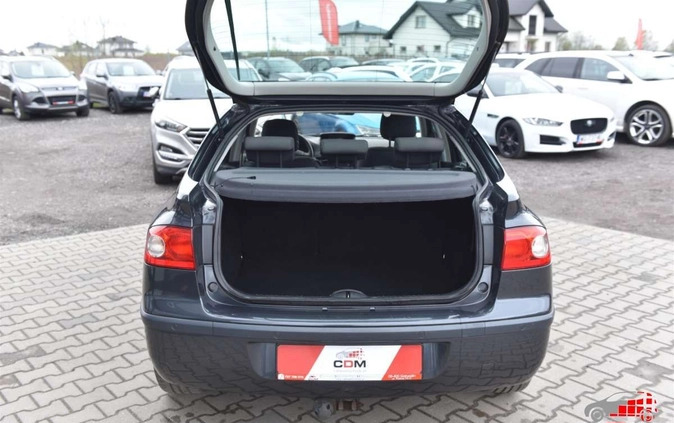 Renault Laguna cena 12900 przebieg: 214854, rok produkcji 2005 z Miasteczko Śląskie małe 326